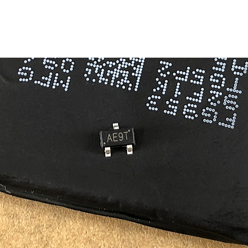 Mosfet Transistor Set - (100 個) SI2310 AE9T 2310 SOT-23