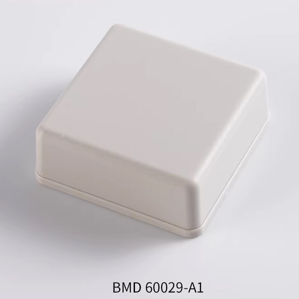 DIY 小型プラスチック電気ボックス 51x51x20mm  - Diy Electronics Box のレビューと価格