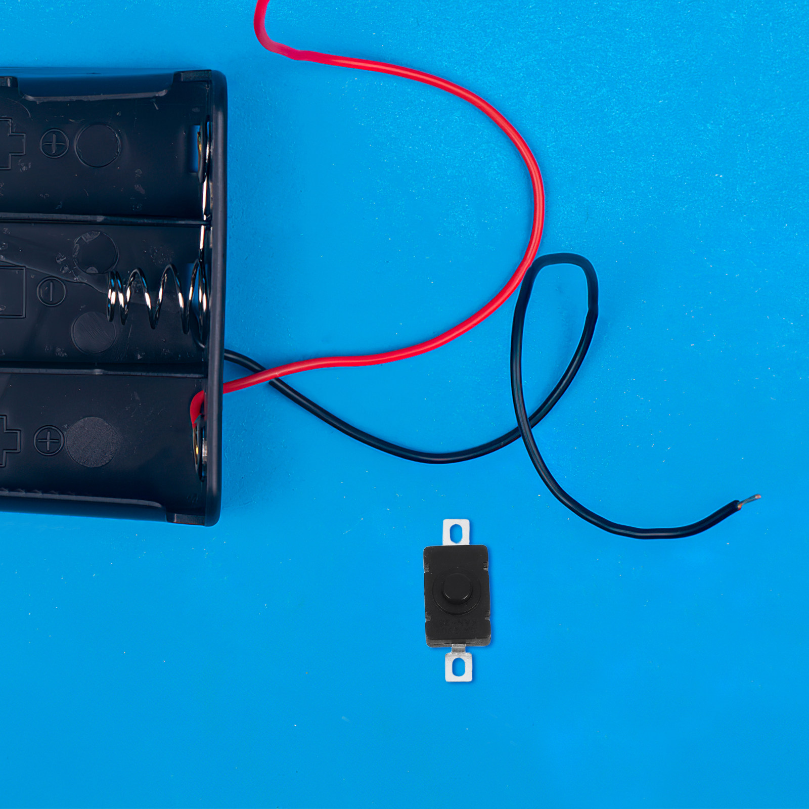 20個入り バッテリーボックス用スイッチ、自己保持式プッシュ - Diy Electronics Box のレビューと価格