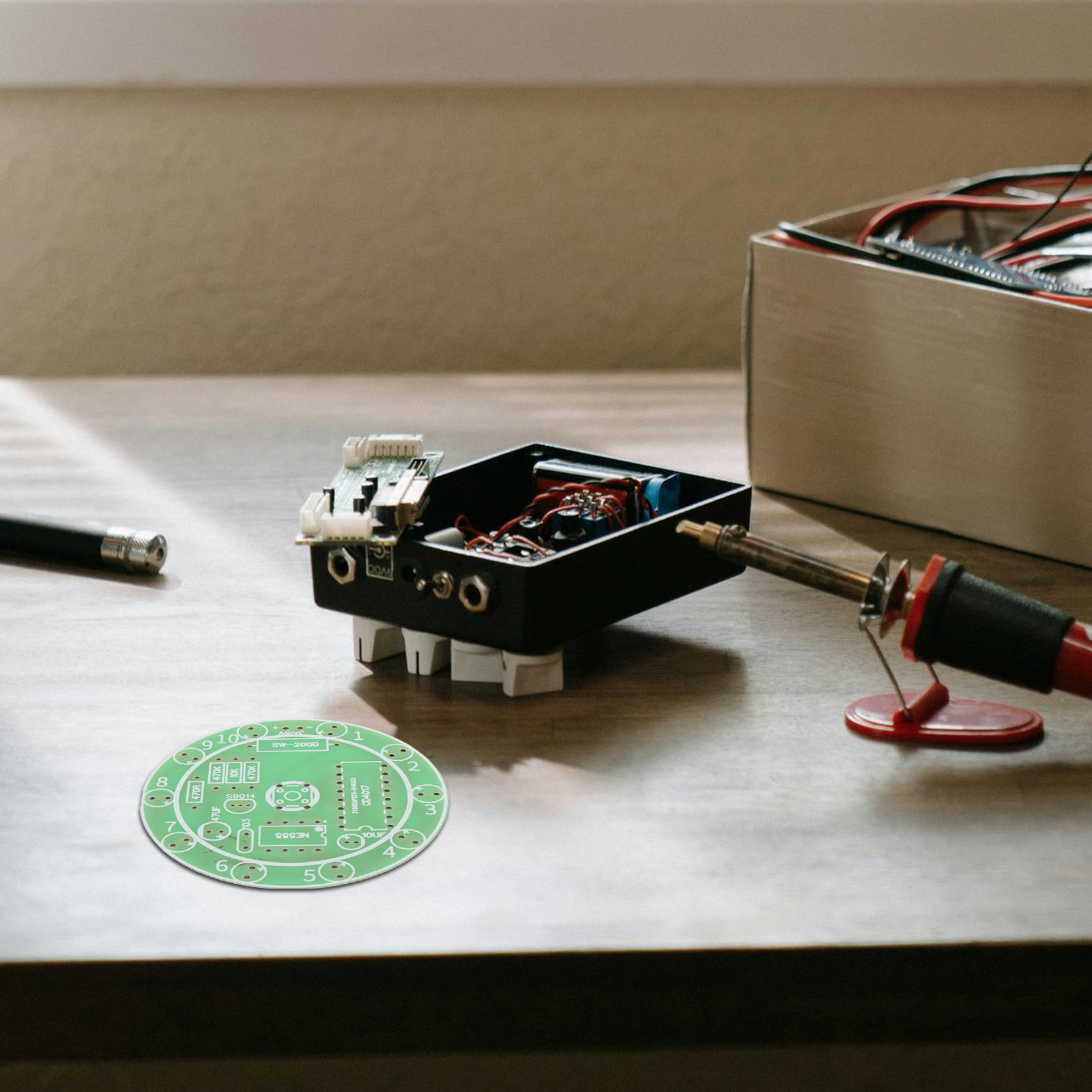 4点セットの溶接練習キット。実際の電子部品を使用し、初心者向 - Diy Electronics Kits For Beginners のレビューと価格